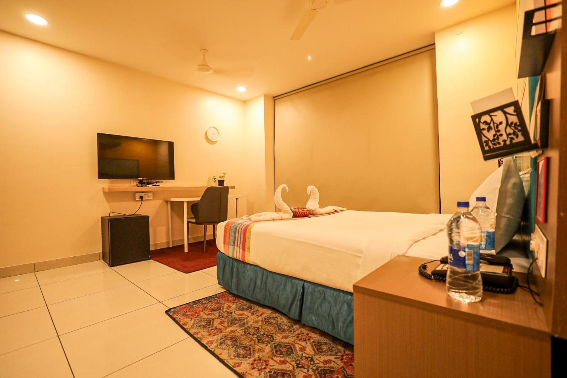 Hotel White Fields Hitec City, Гайдарабад Екстер'єр фото